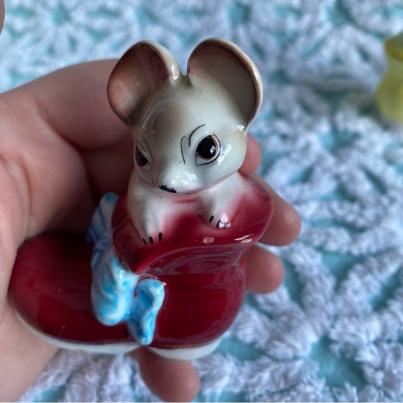 Vintage Salt & Pepper shakers mice in shoe boot kitsch vintage kitchen - Picture 4 of 6